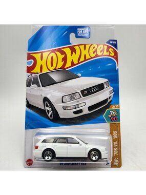 Hot Wheels 94 Audi Avant RS2 White 70s Vs 90s 2/10 29/250